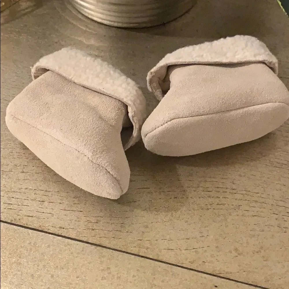 Baby worm boot
